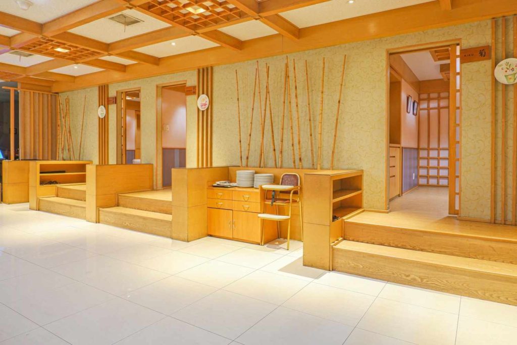 Sakura Restaurant Experience 4