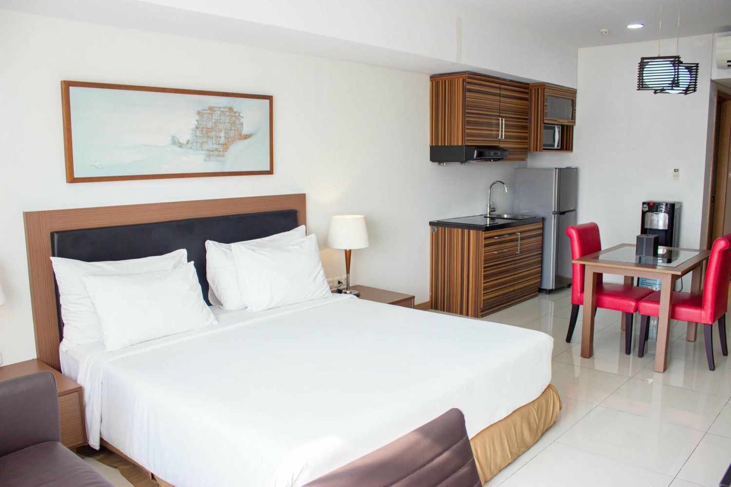 Room Detail